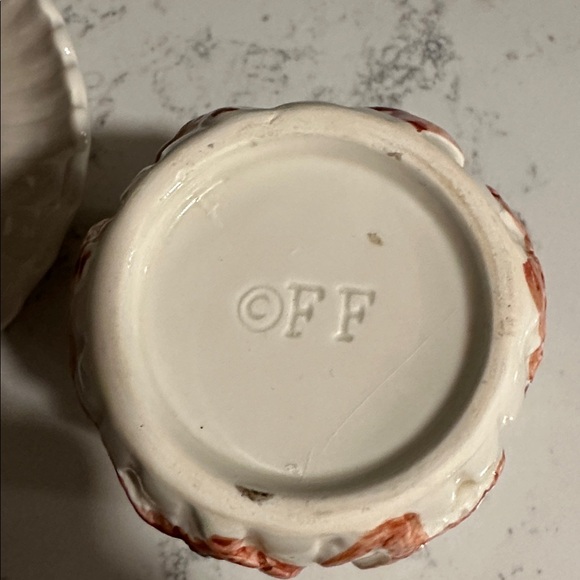 Fitz and Floyd Soap Dish & Cup - Picture 5 of 5